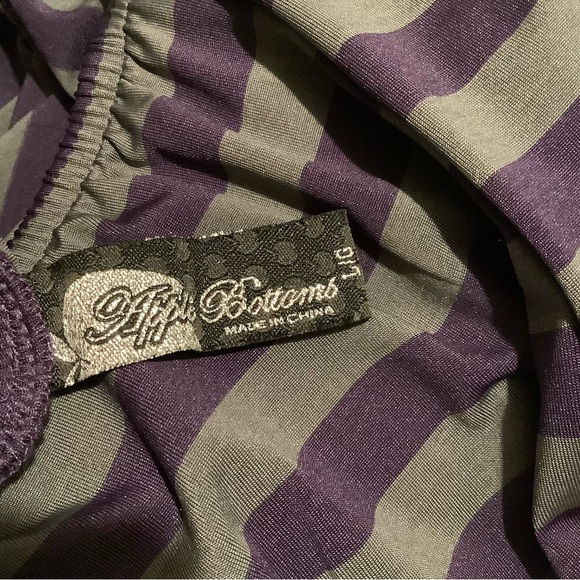 Long Apple Bottlm maxi dress - Picture 2 of 8